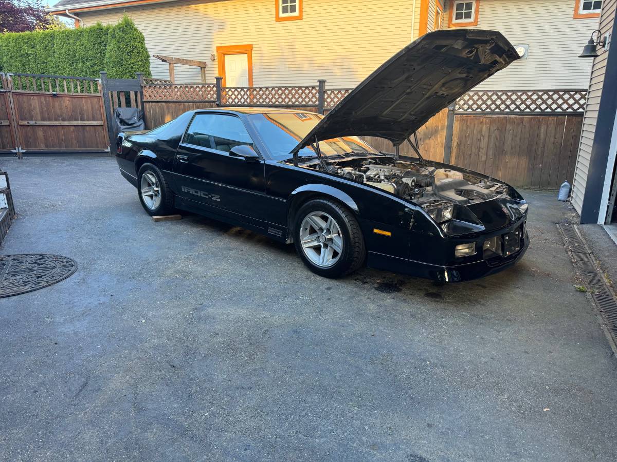 Chevrolet-camaro-1990-black-10