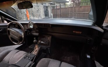 Chevrolet-camaro-1990-black-13