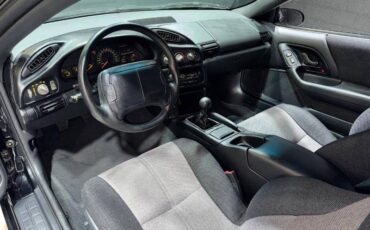 Chevrolet-camaro-1993-black