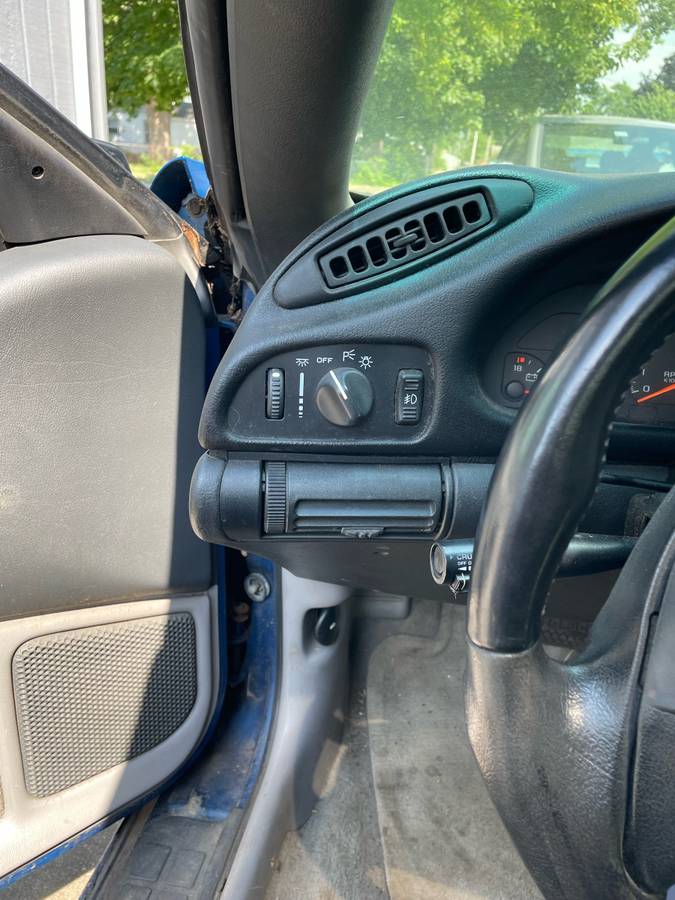 Chevrolet-camaro-1994-blue-10