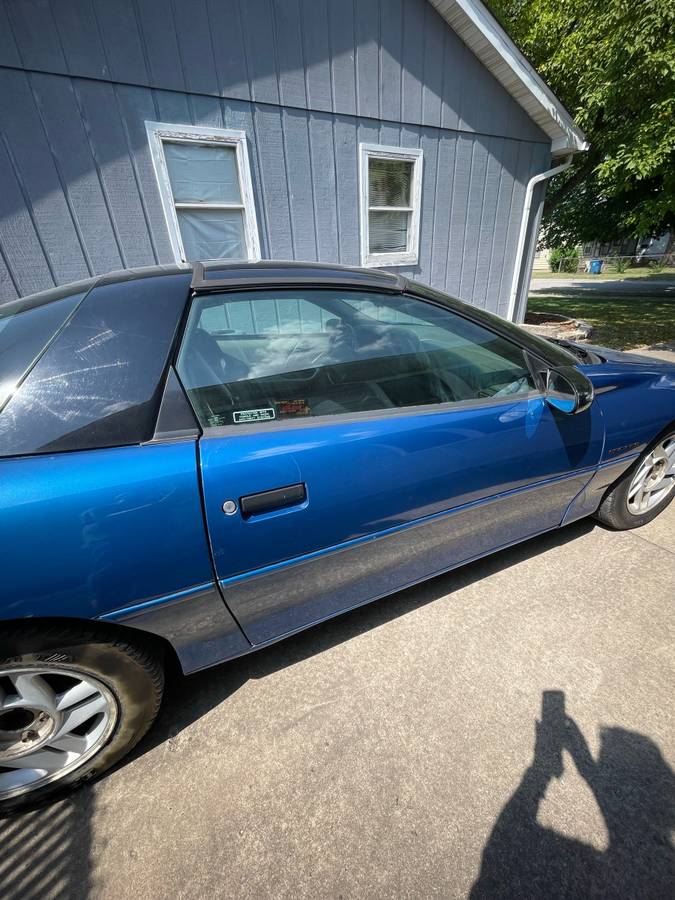 Chevrolet-camaro-1994-blue-5