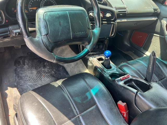 Chevrolet-camaro-1994-red-11
