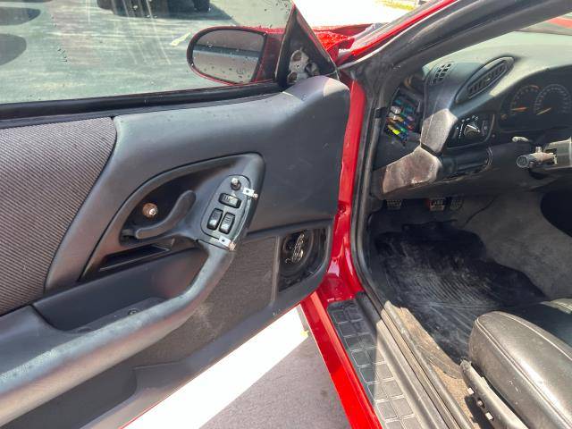 Chevrolet-camaro-1994-red-20