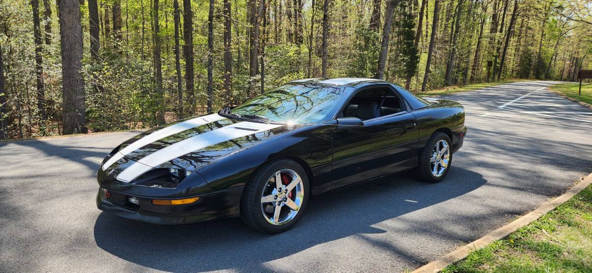 Chevrolet-camaro-1995-black-3