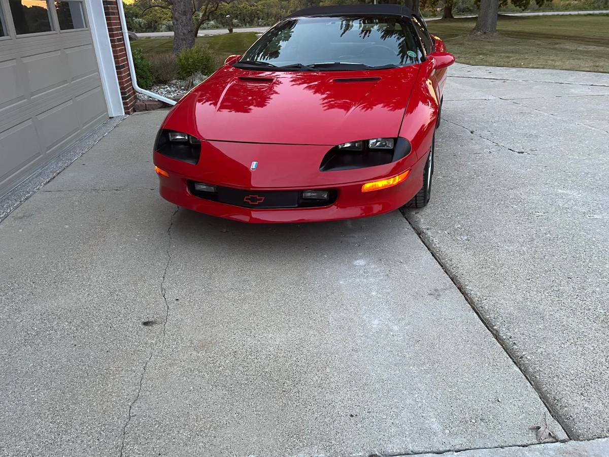 Chevrolet-camaro-1995-red-1