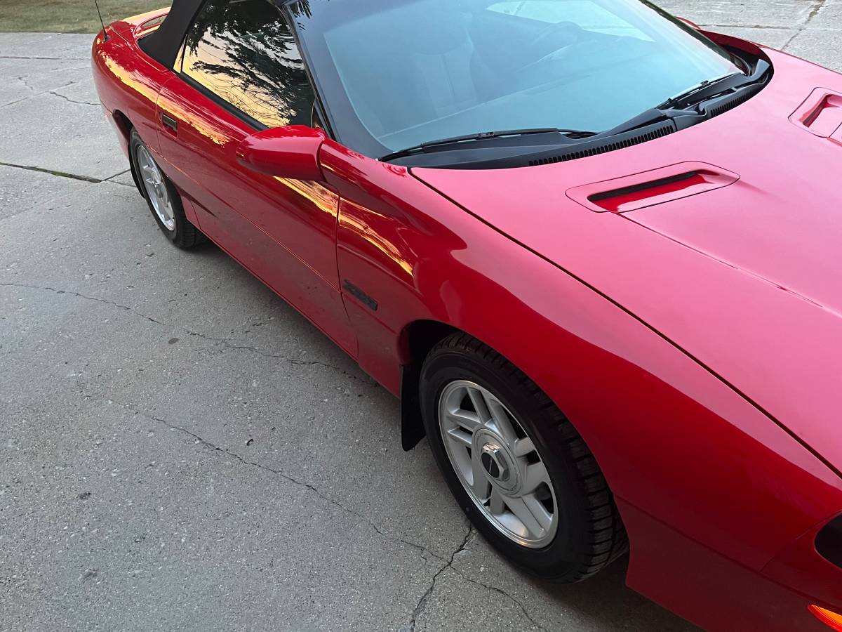 Chevrolet-camaro-1995-red-2