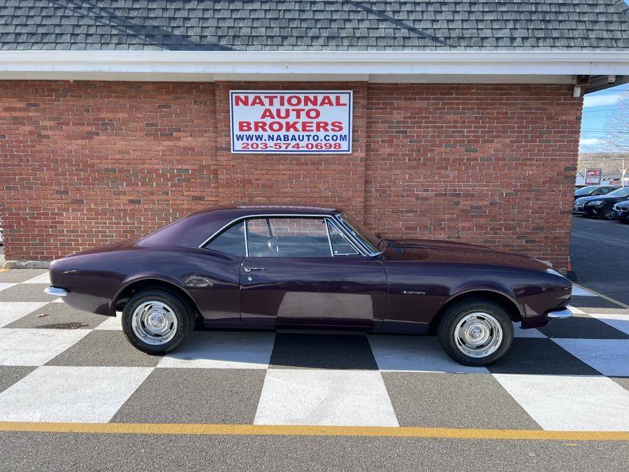 Chevrolet-camaro-2-door-coupe-1967-purple-1