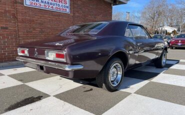 Chevrolet-camaro-2-door-coupe-1967-purple-10