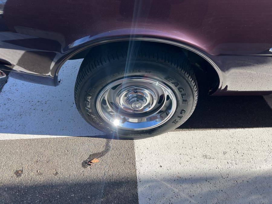 Chevrolet-camaro-2-door-coupe-1967-purple-18