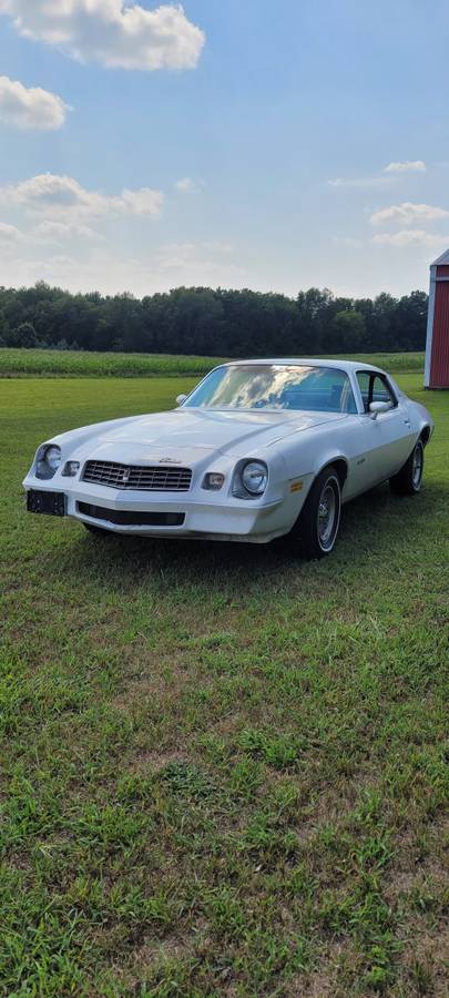 Chevrolet-camaro-berlinetta-1979-7
