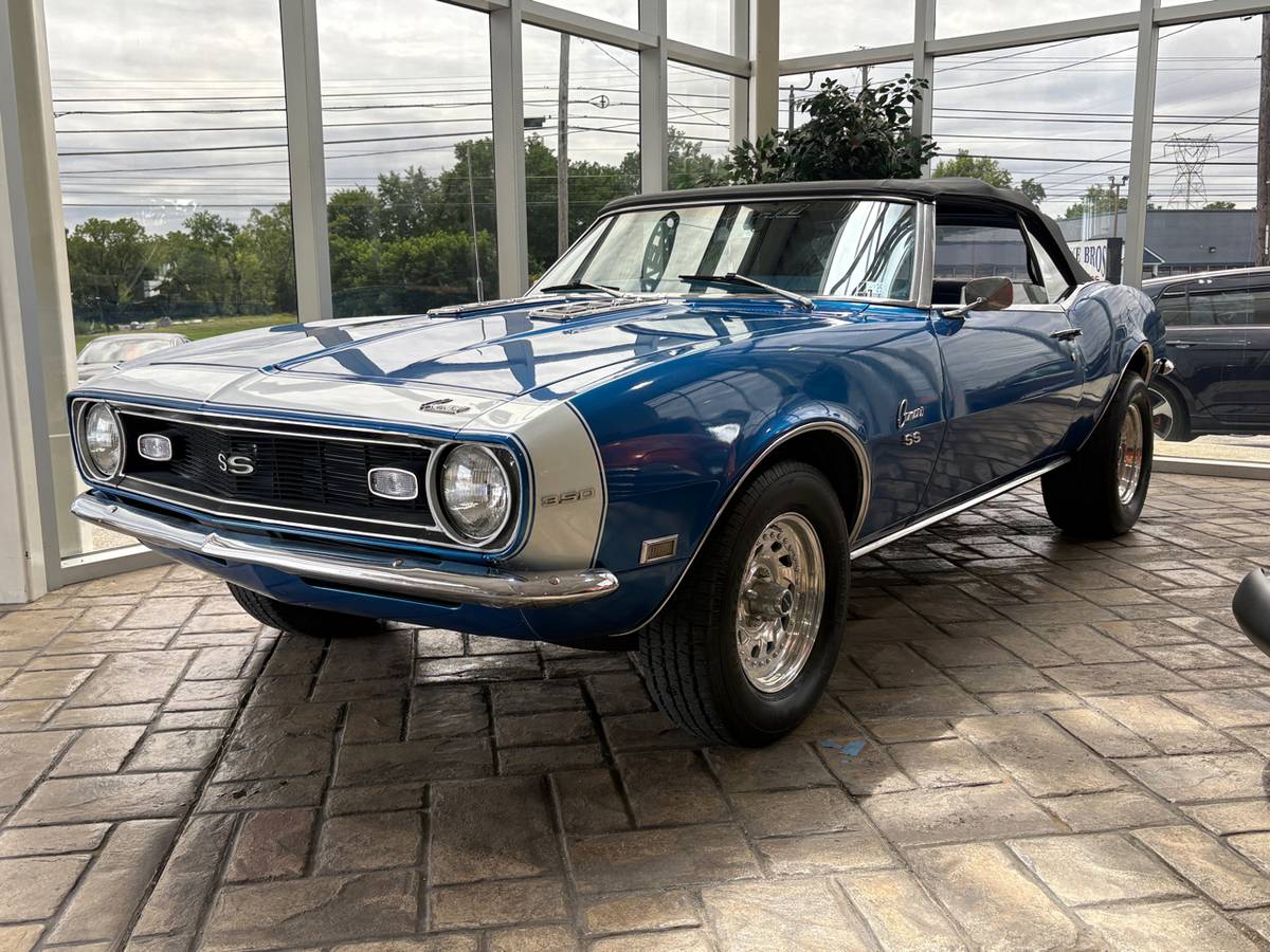 Chevrolet-camaro-diesel-1968-blue