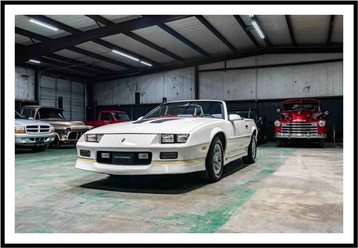 Chevrolet-camaro-iroc-convertibl-1988-white-4