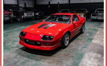 Chevrolet-camaro-iroc-z-1988-red-11
