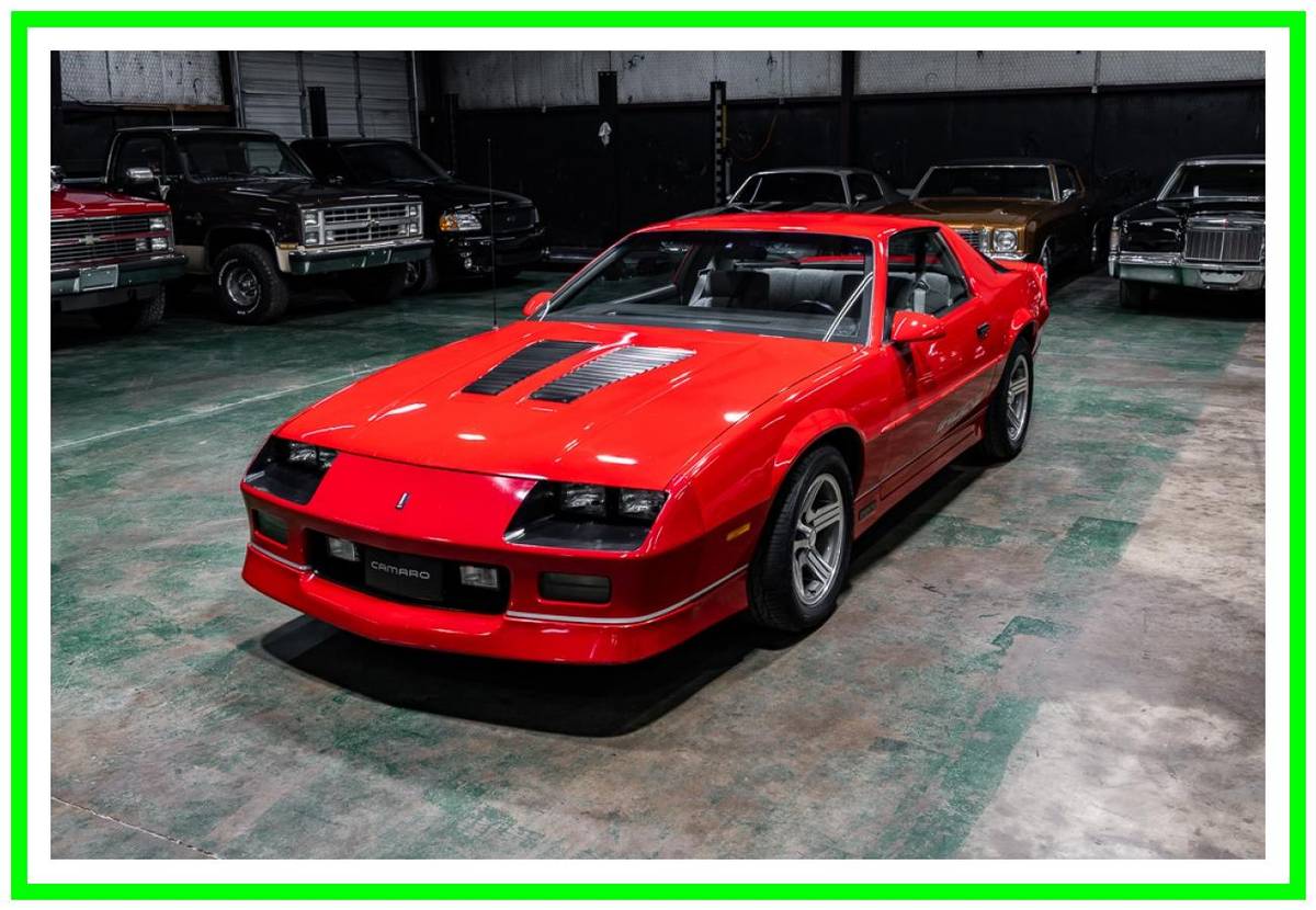 Chevrolet-camaro-iroc-z-1988-red-19