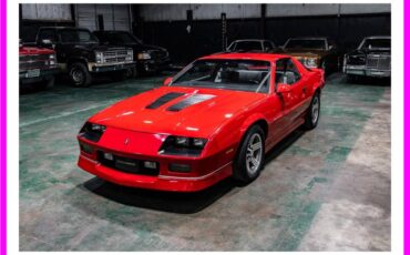 Chevrolet-camaro-iroc-z-1988-red-26