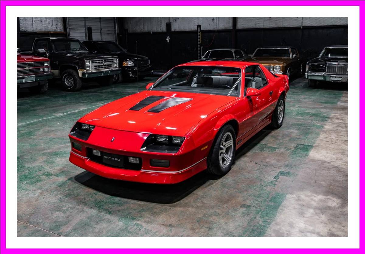 Chevrolet-camaro-iroc-z-1988-red-26