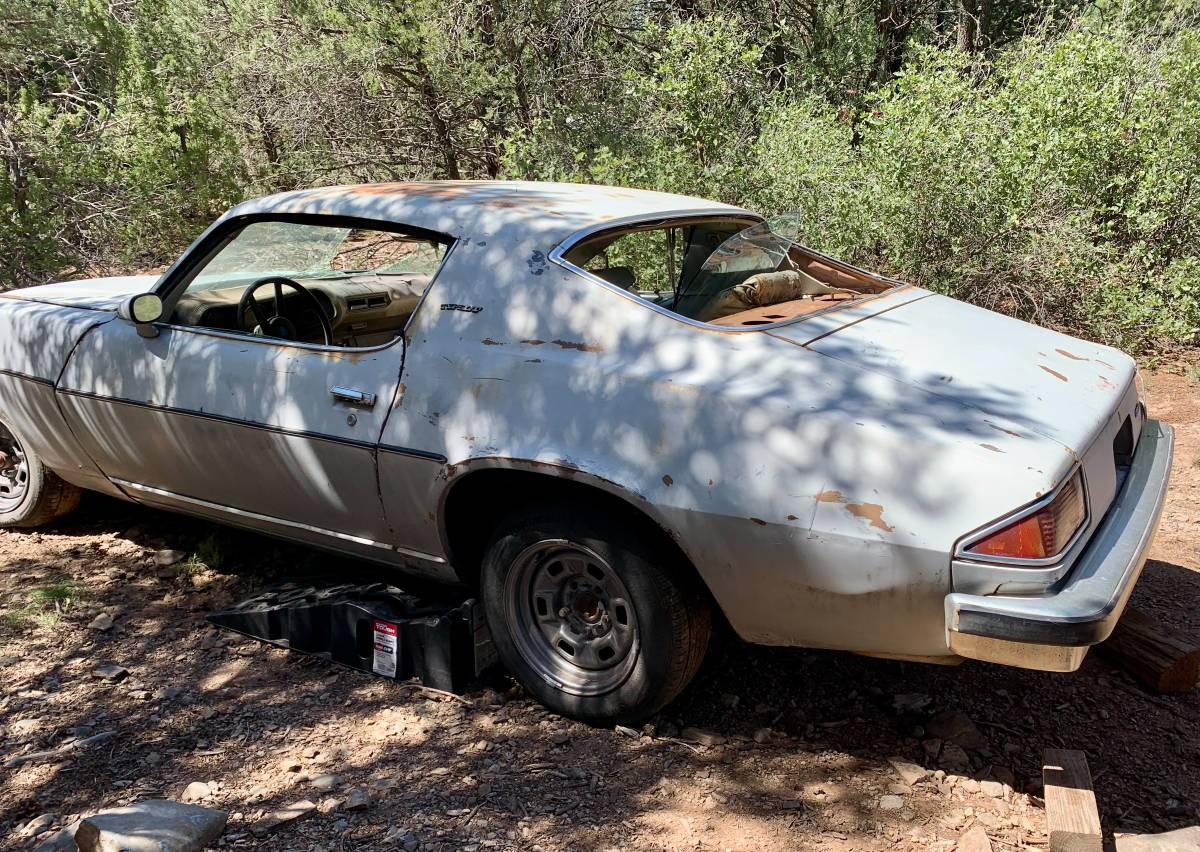 Chevrolet-camaro-lt-1974-silver-3