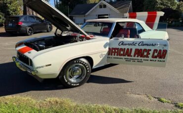 Chevrolet-camaro-pace-car-1969-white-18