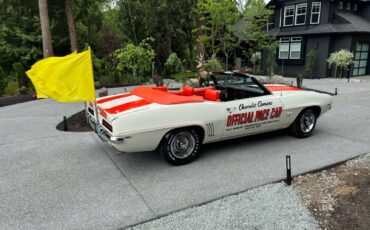 Chevrolet-camaro-pace-car-1969-white-32