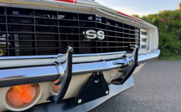 Chevrolet-camaro-pace-car-1969-white-7