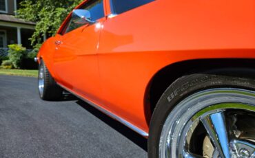 Chevrolet-camaro-restomod-1969-13