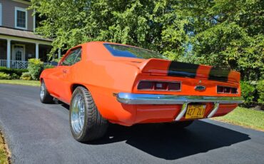 Chevrolet-camaro-restomod-1969-3