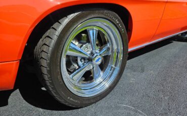 Chevrolet-camaro-restomod-1969-5