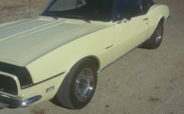 Chevrolet-camaro-rs-1968-yellow-1