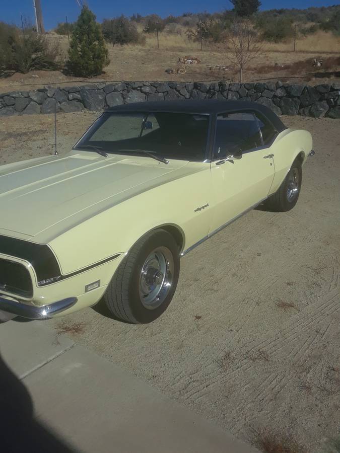 Chevrolet-camaro-rs-1968-yellow-1