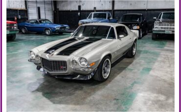 Chevrolet-camaro-rs-1972-silver-36