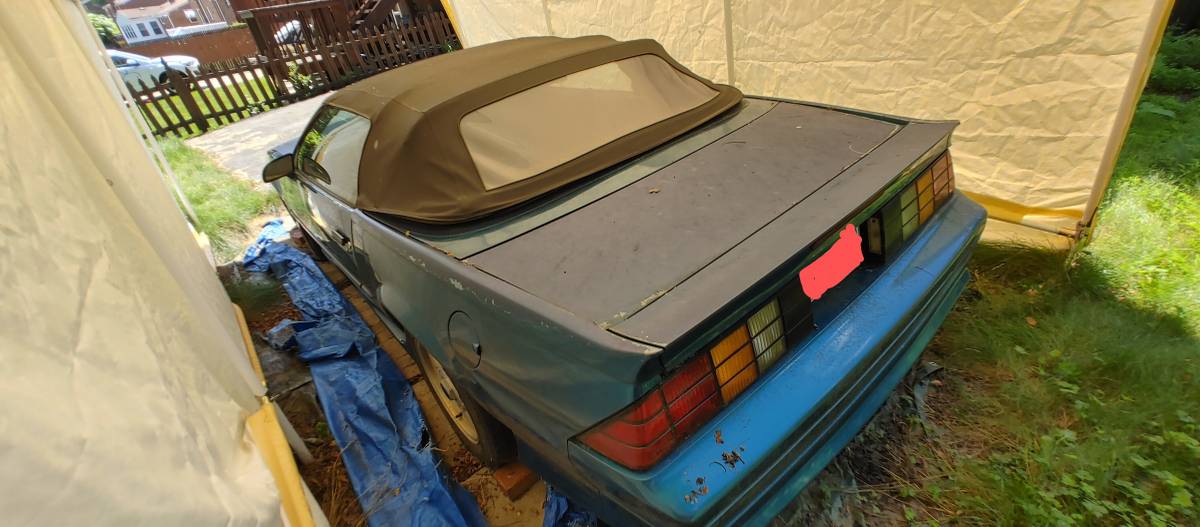 Chevrolet-camaro-rs-1991-green-3