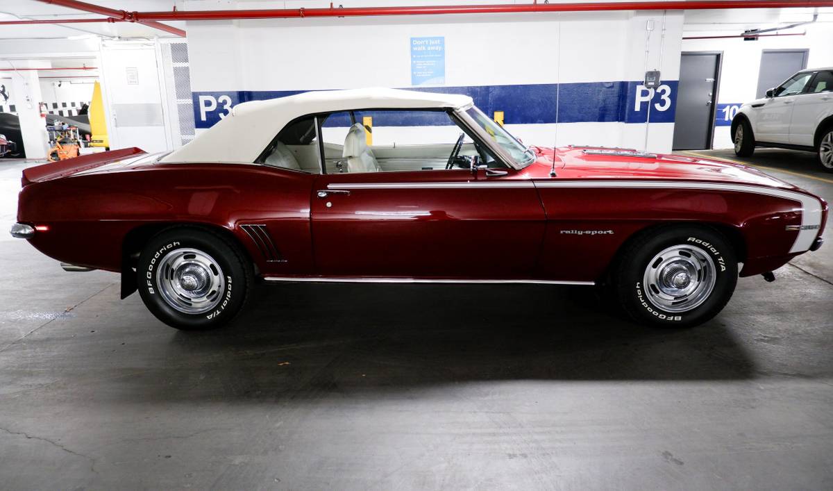 Chevrolet-camaro-rs-convertible-1969-red-6