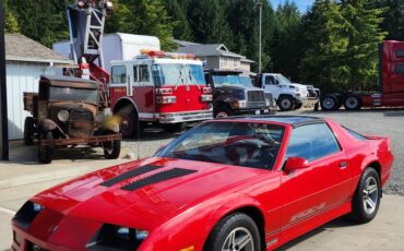 Chevrolet-camaro-sport-1986-red-1