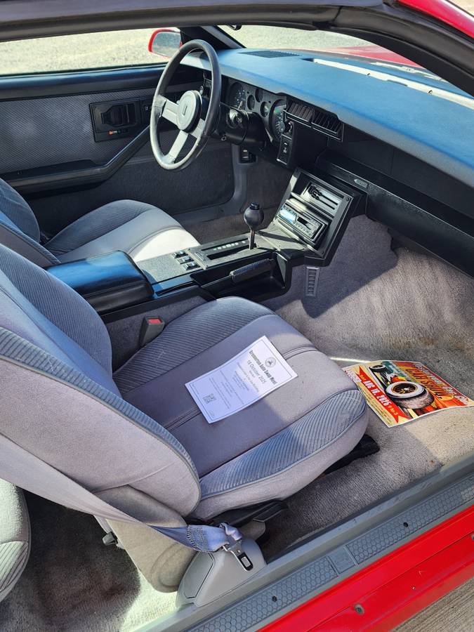 Chevrolet-camaro-sport-1986-red-12