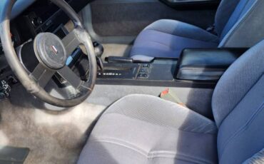 Chevrolet-camaro-sport-1986-red-8