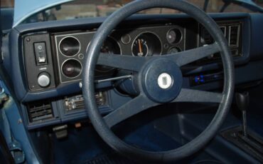 Chevrolet-camaro-sport-coupe-1981-blue-1