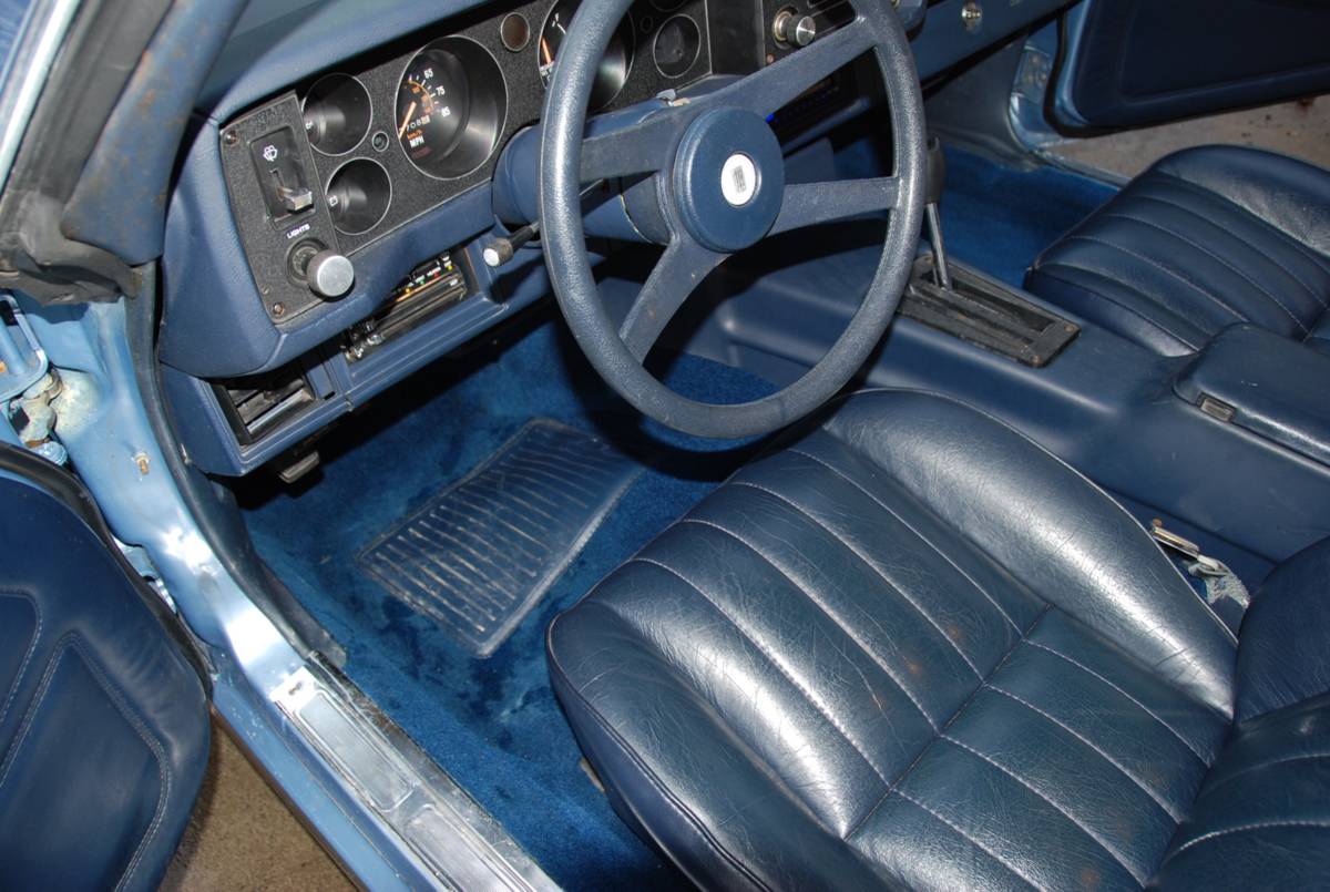 Chevrolet-camaro-sport-coupe-1981-blue-13
