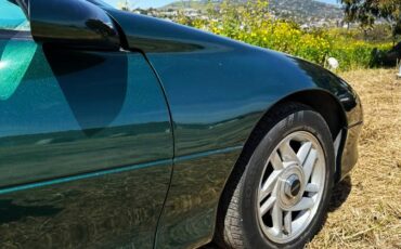 Chevrolet-camaro-sport-coupe-amp-convertible-1995-green-2