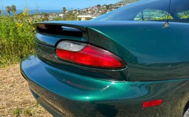 Chevrolet-camaro-sport-coupe-amp-convertible-1995-green-7