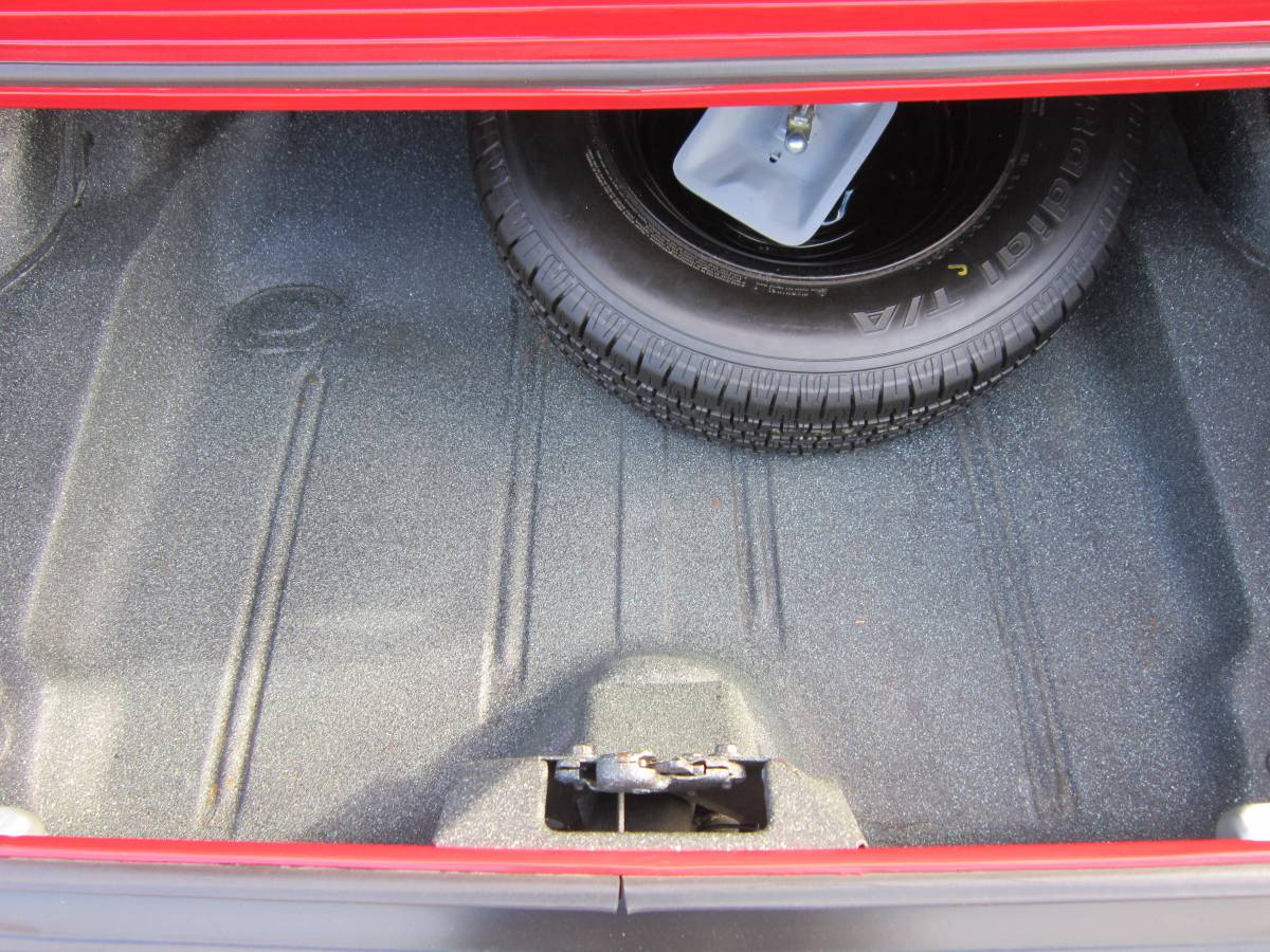 Chevrolet-camaro-ss-1968-red-15