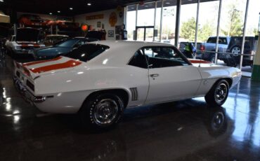 Chevrolet-camaro-z10-rsss-396-1969-white-4