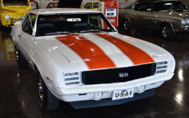 Chevrolet-camaro-z10-rsss-396-1969-white-7