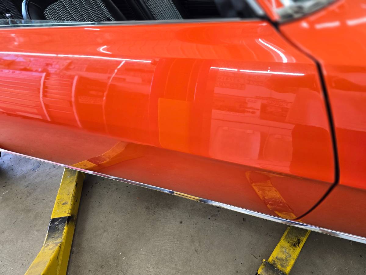 Chevrolet-camaro-z28-1969-orange-17