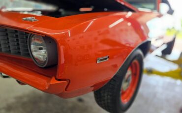 Chevrolet-camaro-z28-1969-orange-21