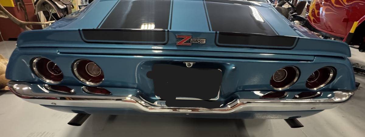 Chevrolet-camaro-z28-1970-blue-4