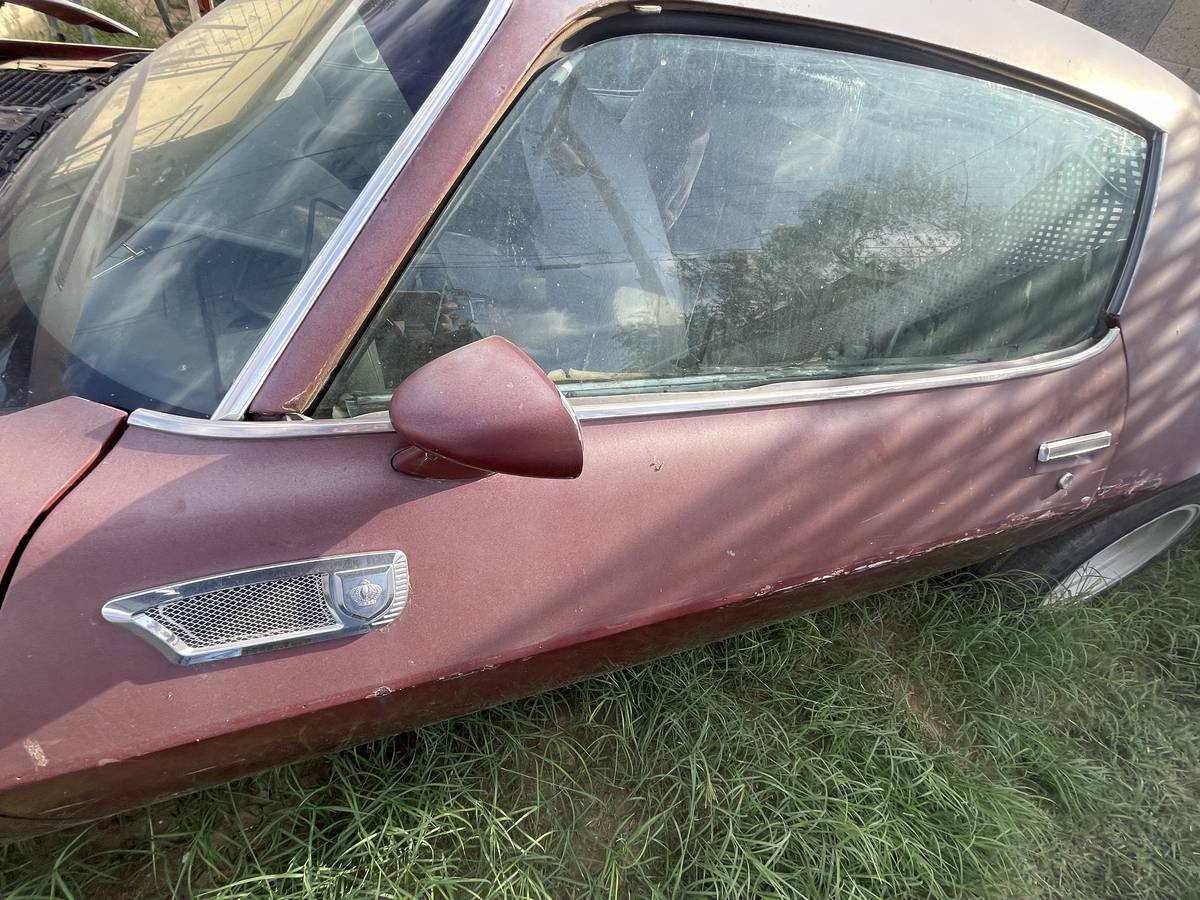 Chevrolet-camaro-z28-1974-brown