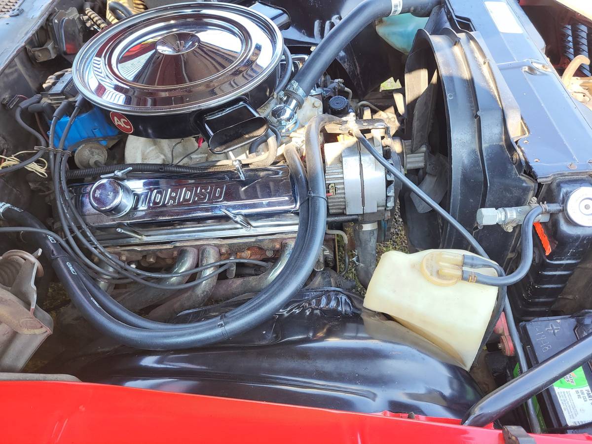 Chevrolet-camaro-z28-1977-red-5