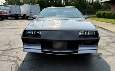 Chevrolet-camaro-z28-1984-2