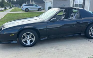 Chevrolet-camaro-z28-1986-black-1