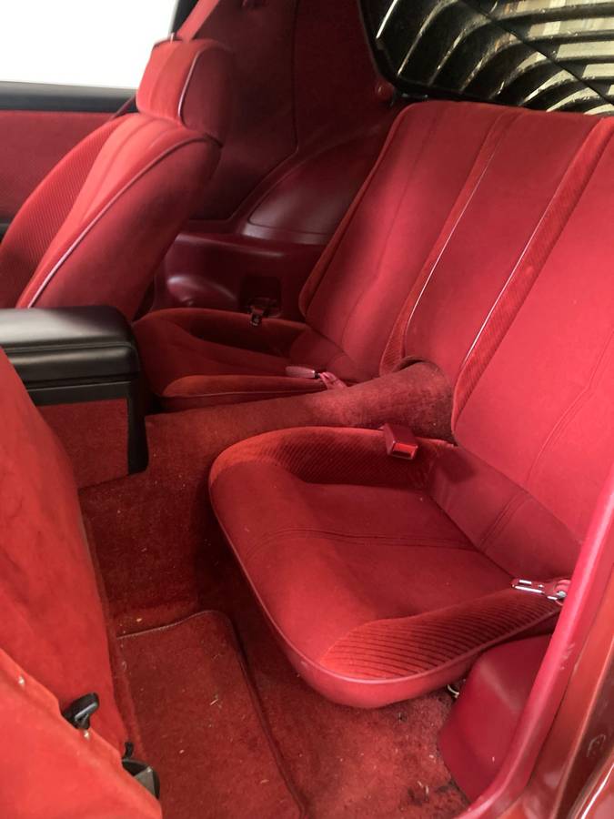 Chevrolet-camaro-z28-1986-red-5